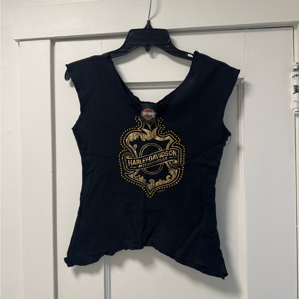 Harley-Davidson Women's Black and Gold Tee